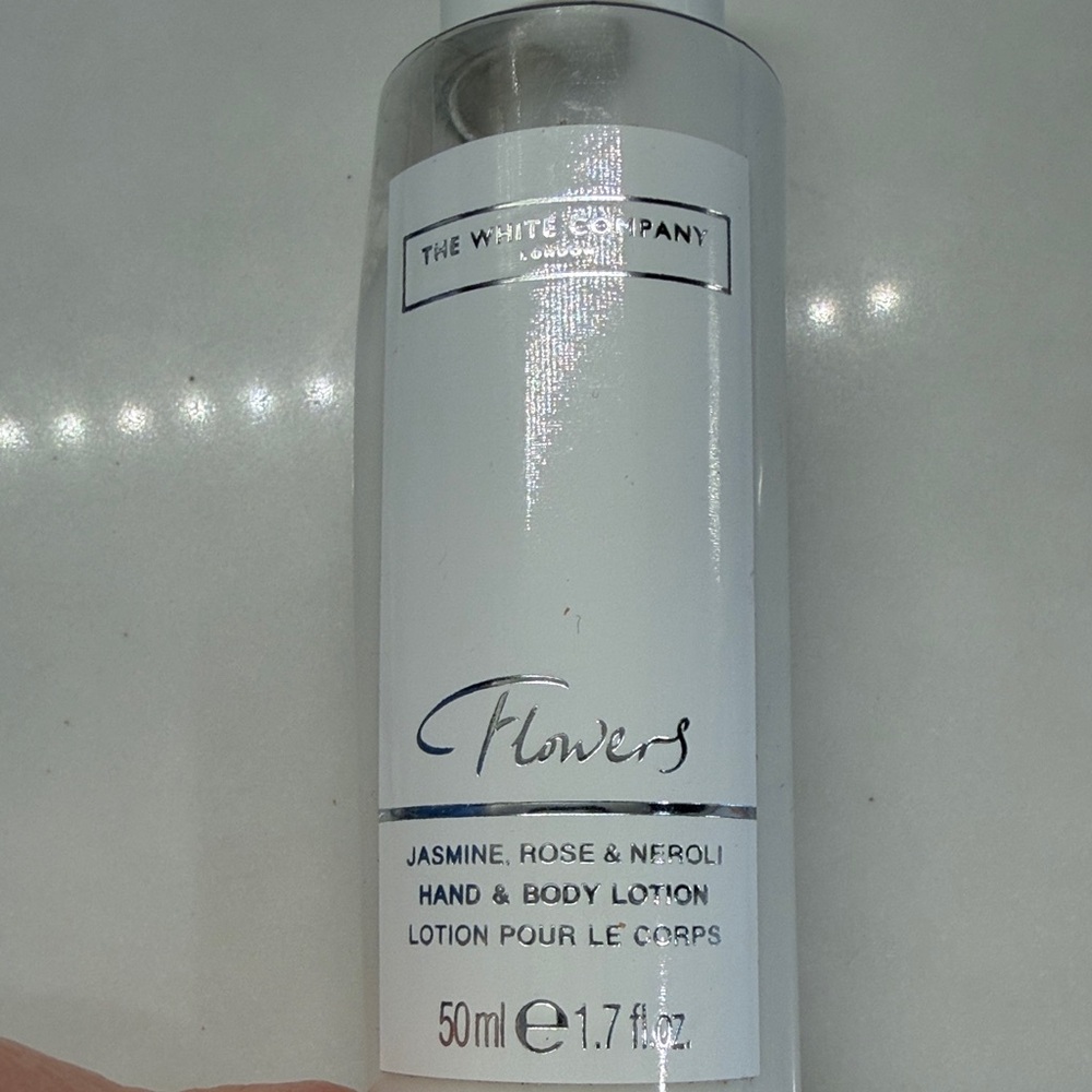 9 ct The White Company London Travel 1.7oz shampoo conditioner body wash lotion - Picture 4 of 11